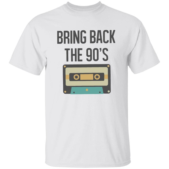 Sunny Leone Bring Back The 90's Baby Shirt inspired Ramayan, Mahabharat Comeback With Sayings