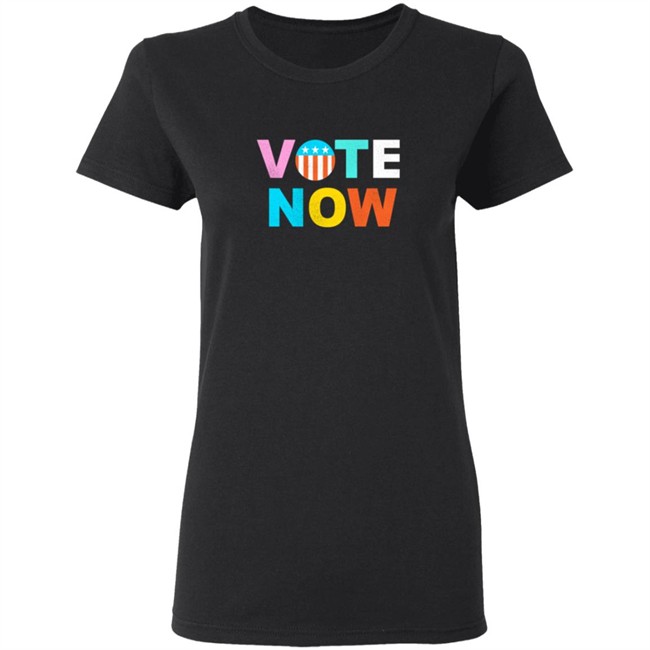 Katie Holmes Vote Now Graphic Gender Neutral Old Navy Tee Katie Holmes Vote Now Graphic Gender Neutral Old Navy Tee