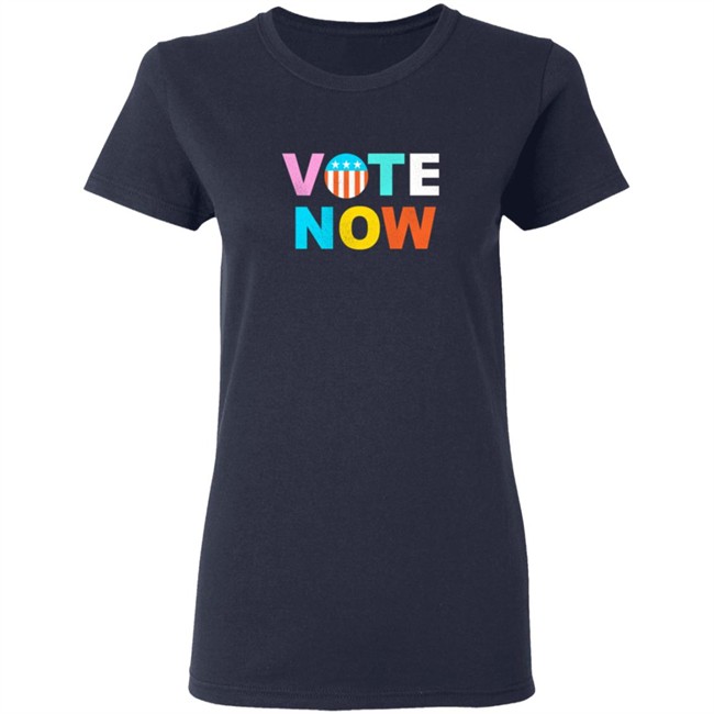 Katie Holmes Vote Now Graphic Gender Neutral Old Navy Tee Katie Holmes Vote Now Graphic Gender Neutral Old Navy Tee