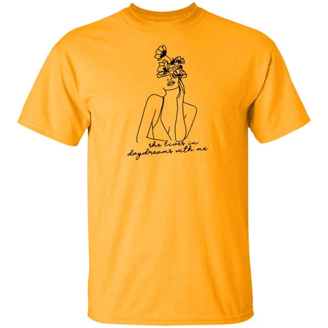 ✅She Lives In Daydreams With Me Shirt Now Available - Best Seller ✅She Lives In Daydreams With Me Shirt Now Available - Best Seller