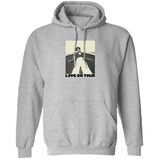 Harry Stules Merch Love On Tour Crewneck Sweatshirt Harry Stules Merch Love On Tour Crewneck Sweatshirt