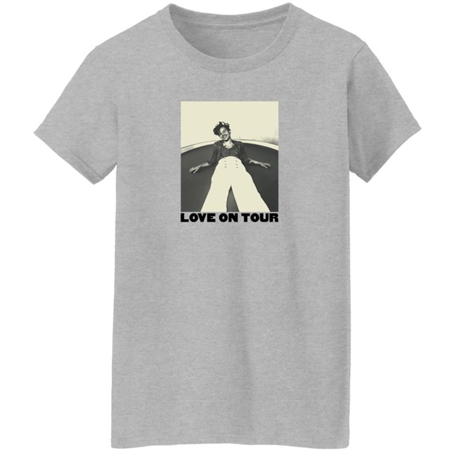 Harry Stules Merch Love On Tour Crewneck Sweatshirt Harry Stules Merch Love On Tour Crewneck Sweatshirt