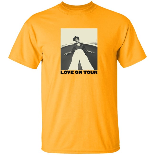 Harry Stules Merch Love On Tour Crewneck Sweatshirt Harry Stules Merch Love On Tour Crewneck Sweatshirt