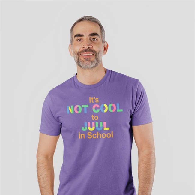 Shirts That Go Hard It's Not Cool To Juul In School Shirt