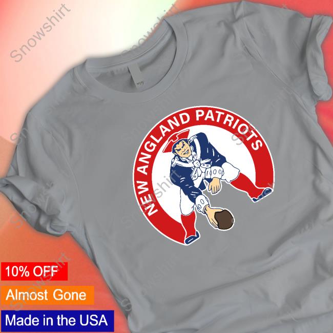 New England Patriots Tee Karen Guregian New England Patriots Cap Kguregian