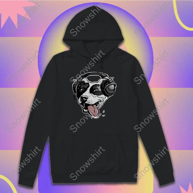 Cute Pit Bull Dog With Music Headphones Shirt