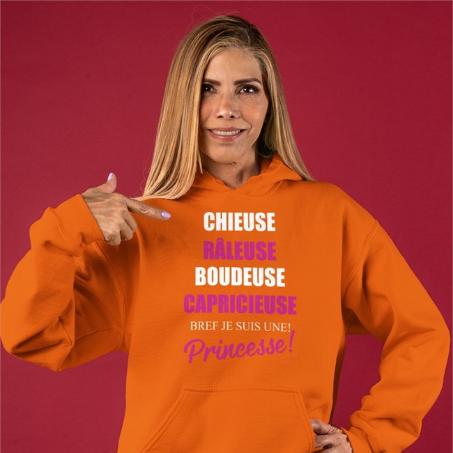Chieuse Râleuse Boudeuse Capricieuse Bref Je Suis Une Princesse Tee