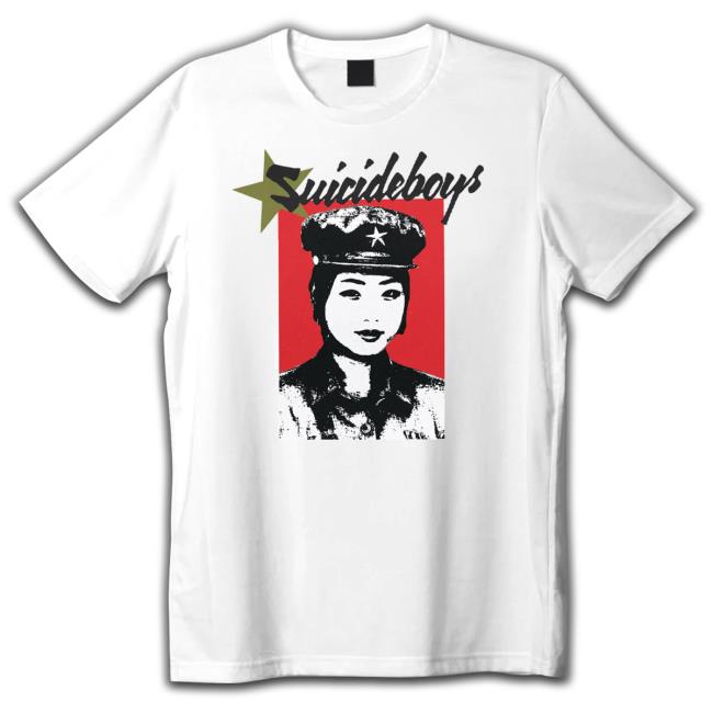 Official G59 The Nuclear Race Is Female Tee G59 The Nuclear Race Is Female Hoodie